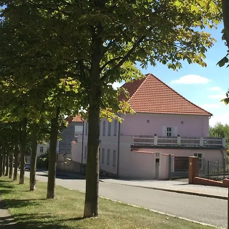 Ferienwohnung Allee34 アパート バレンシュテット